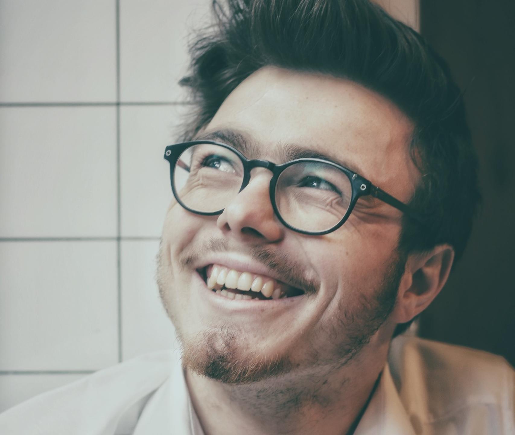 petr-sevcovic-e12wQLAjQi0-unsplash